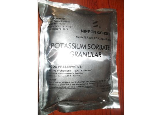 potassium-sorbate-com-bao-quan-c6h7ko2-phu-gia-thuc-pham