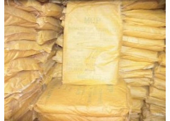 mcp-monocalcium-phosphate-phu-gia-lam-banh